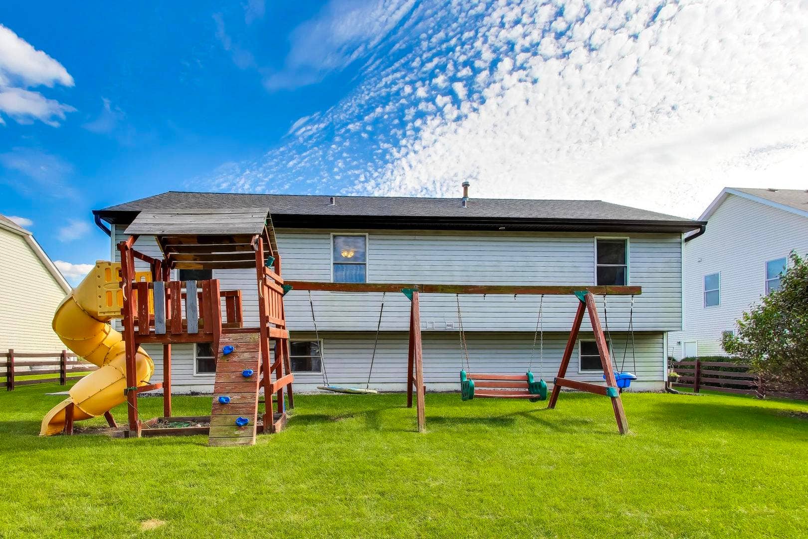 907 Joanne Drive, Minooka, IL 60447 907 Joanne Drive, Minooka, IL 60447