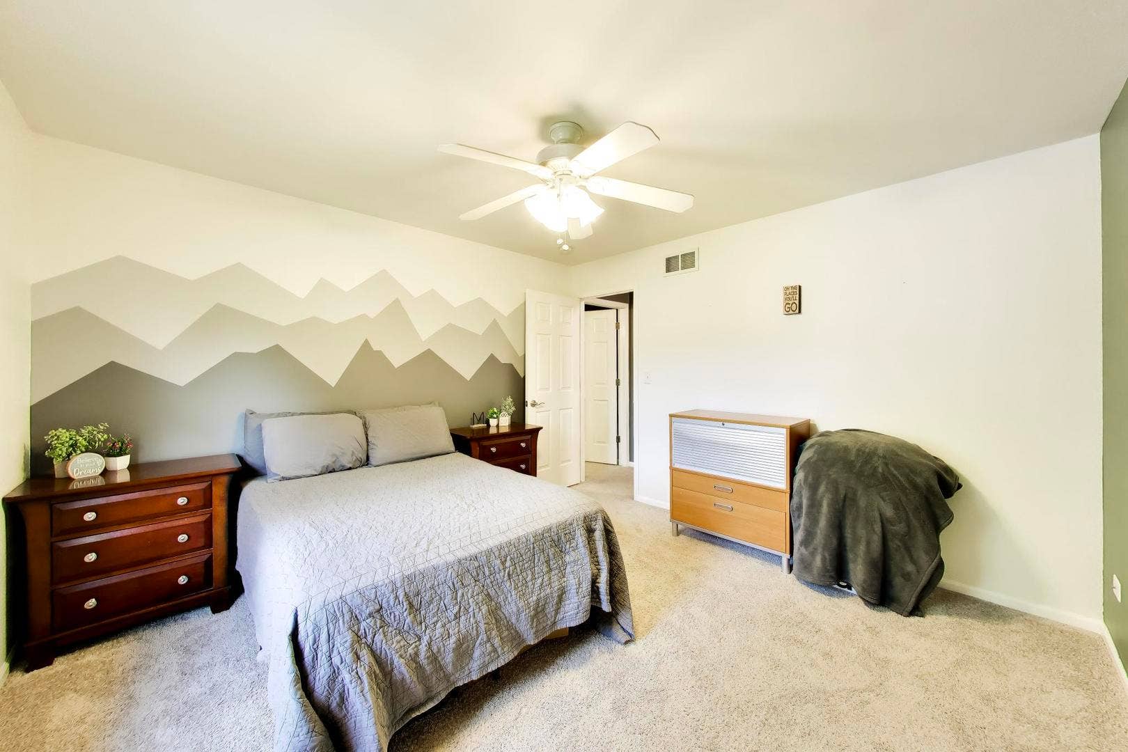 907 Joanne Drive, Minooka, IL 60447 907 Joanne Drive, Minooka, IL 60447