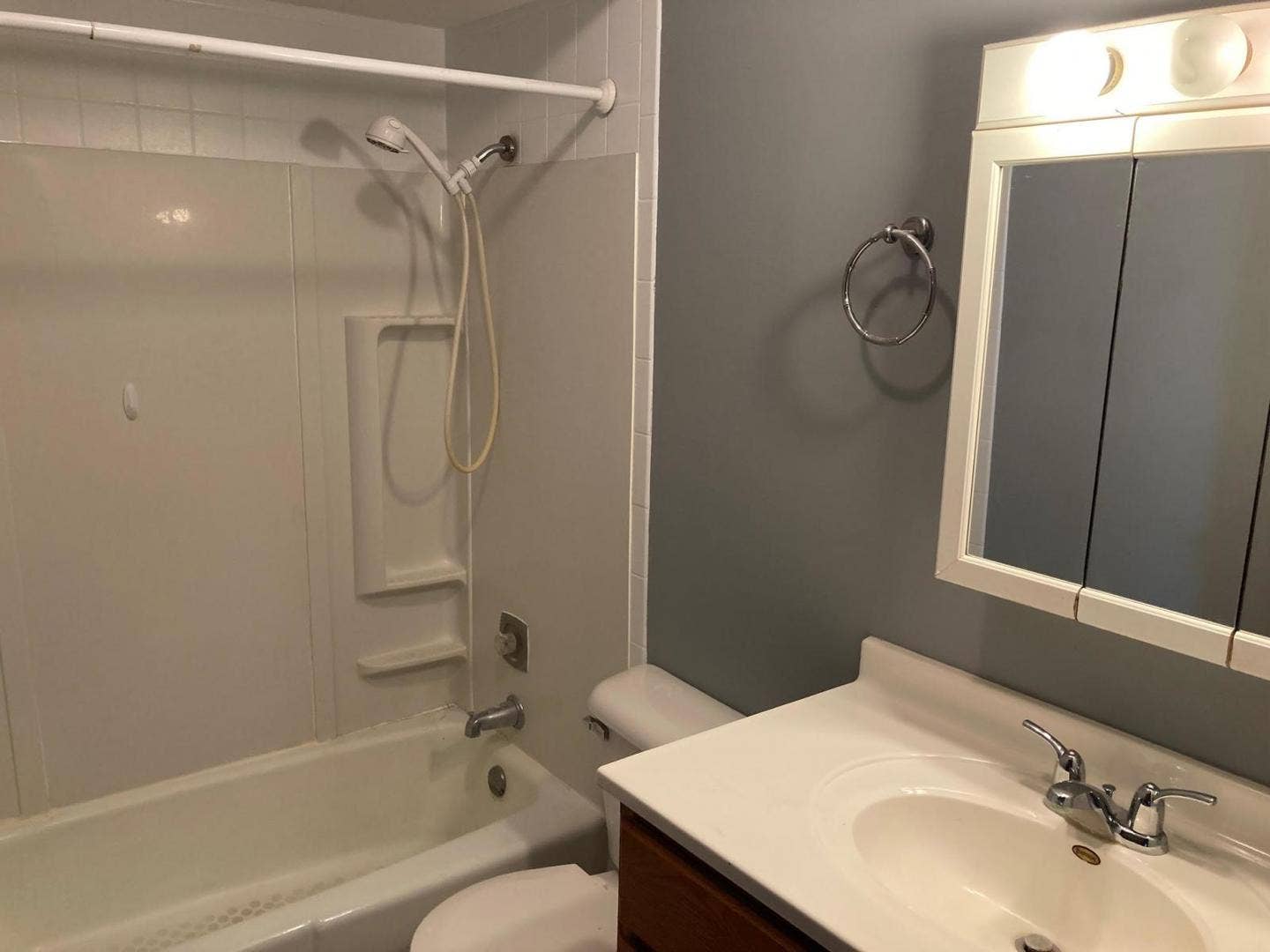 205 Woodrow Avenue, #2W, Manhattan, IL 60442