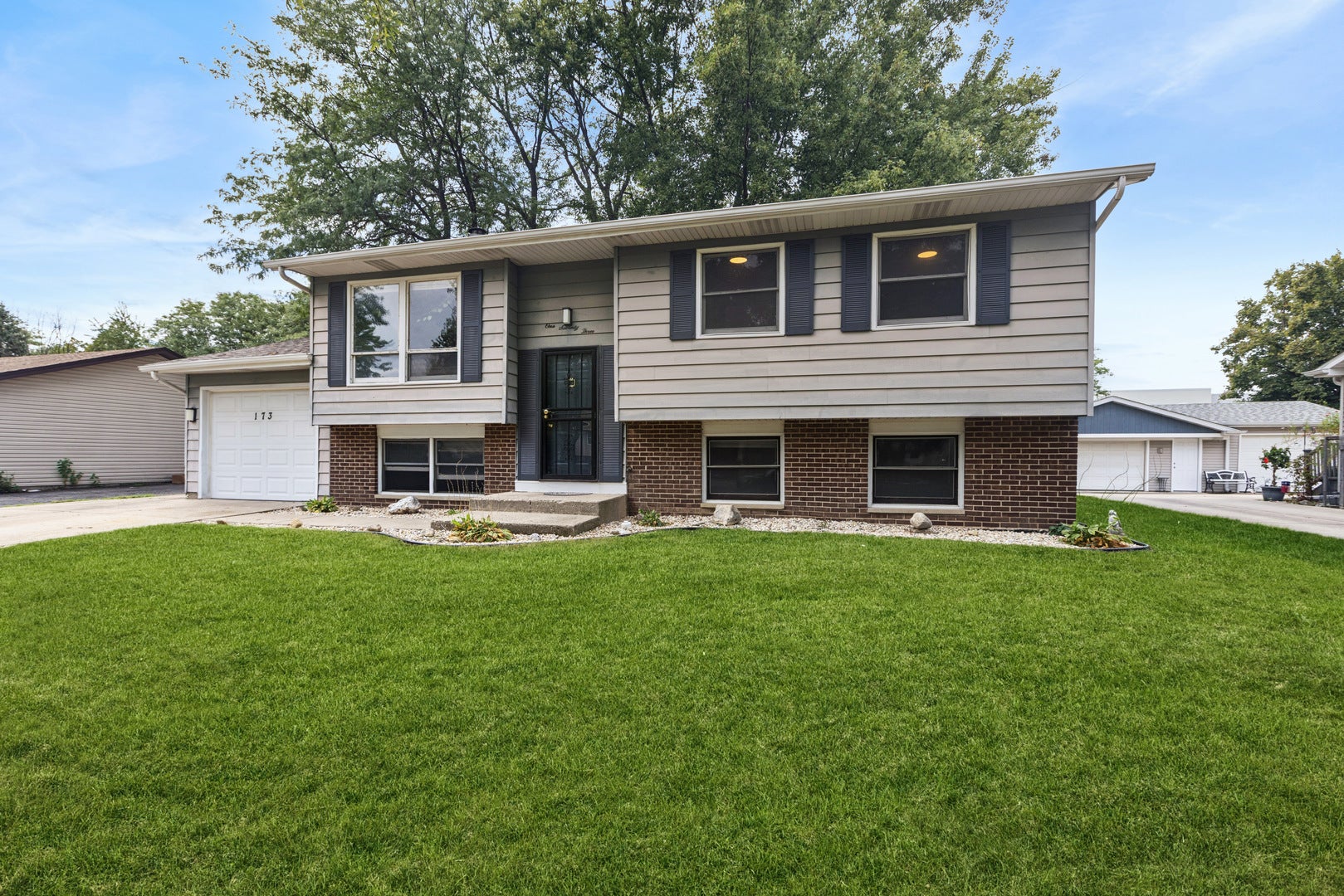 173 Plainview Drive, Bolingbrook, IL 60440 173 Plainview Drive, Bolingbrook, IL 60440