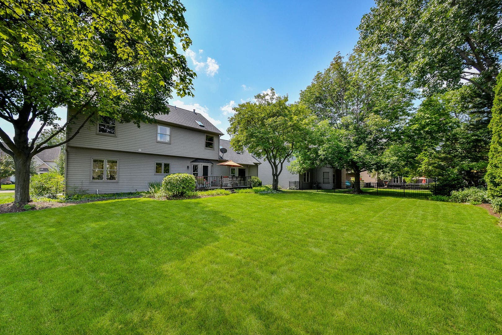 417 Saratoga Drive, Aurora, IL 60502 417 Saratoga Drive, Aurora, IL 60502