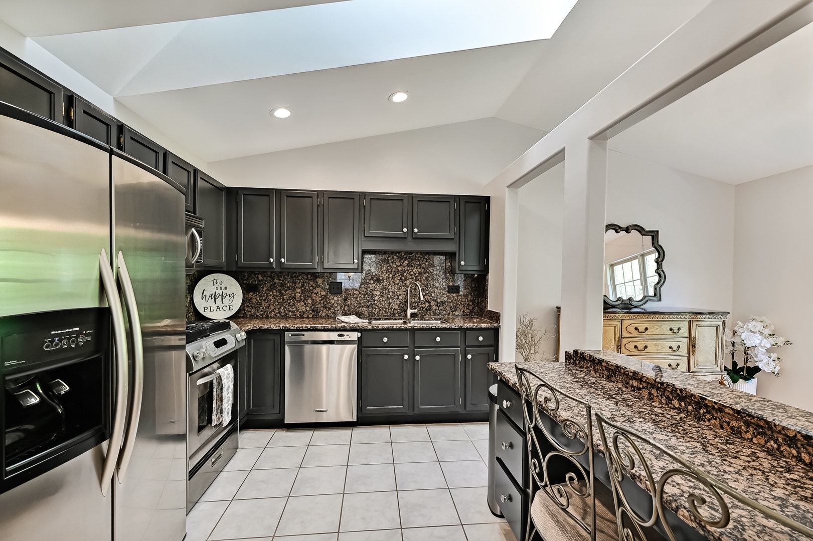 2316 Chasewood Drive, Downers Grove, IL 60515