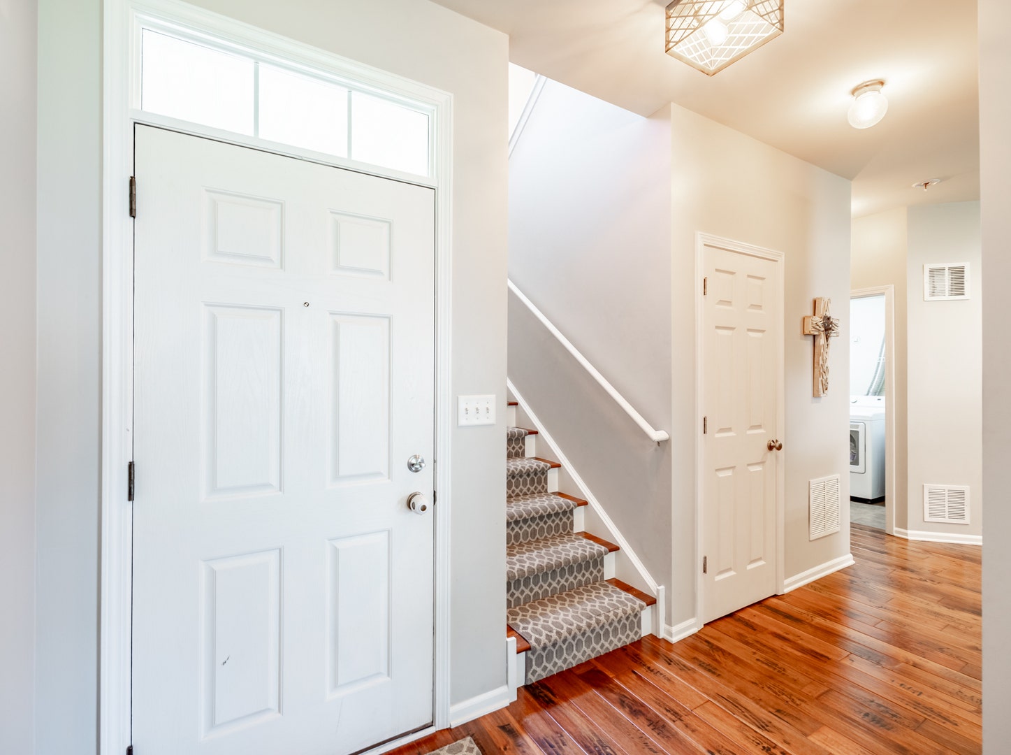 3167 Pearl Street, Elgin, IL 60124 3167 Pearl Street, Elgin, IL 60124