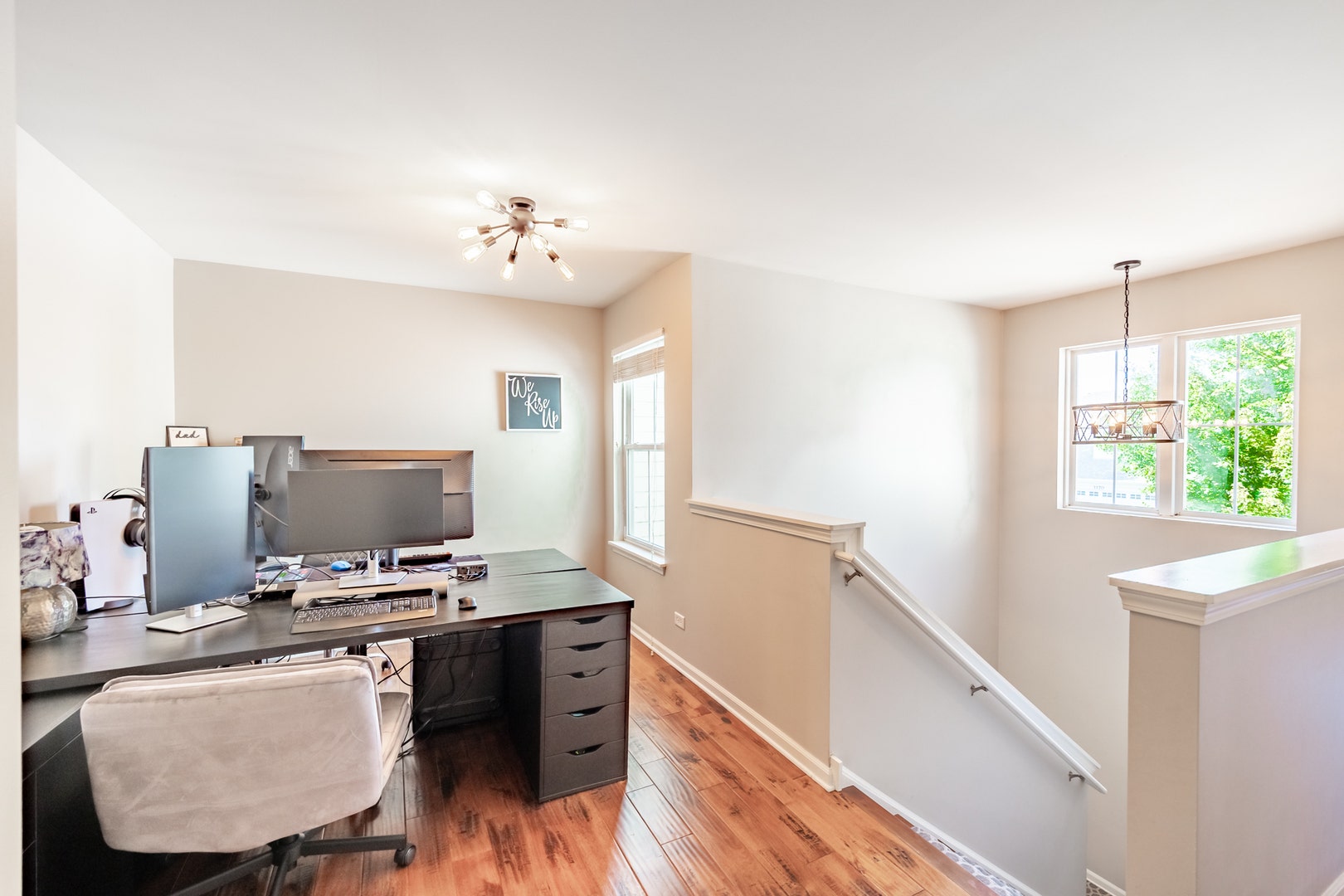 3167 Pearl Street, Elgin, IL 60124 3167 Pearl Street, Elgin, IL 60124