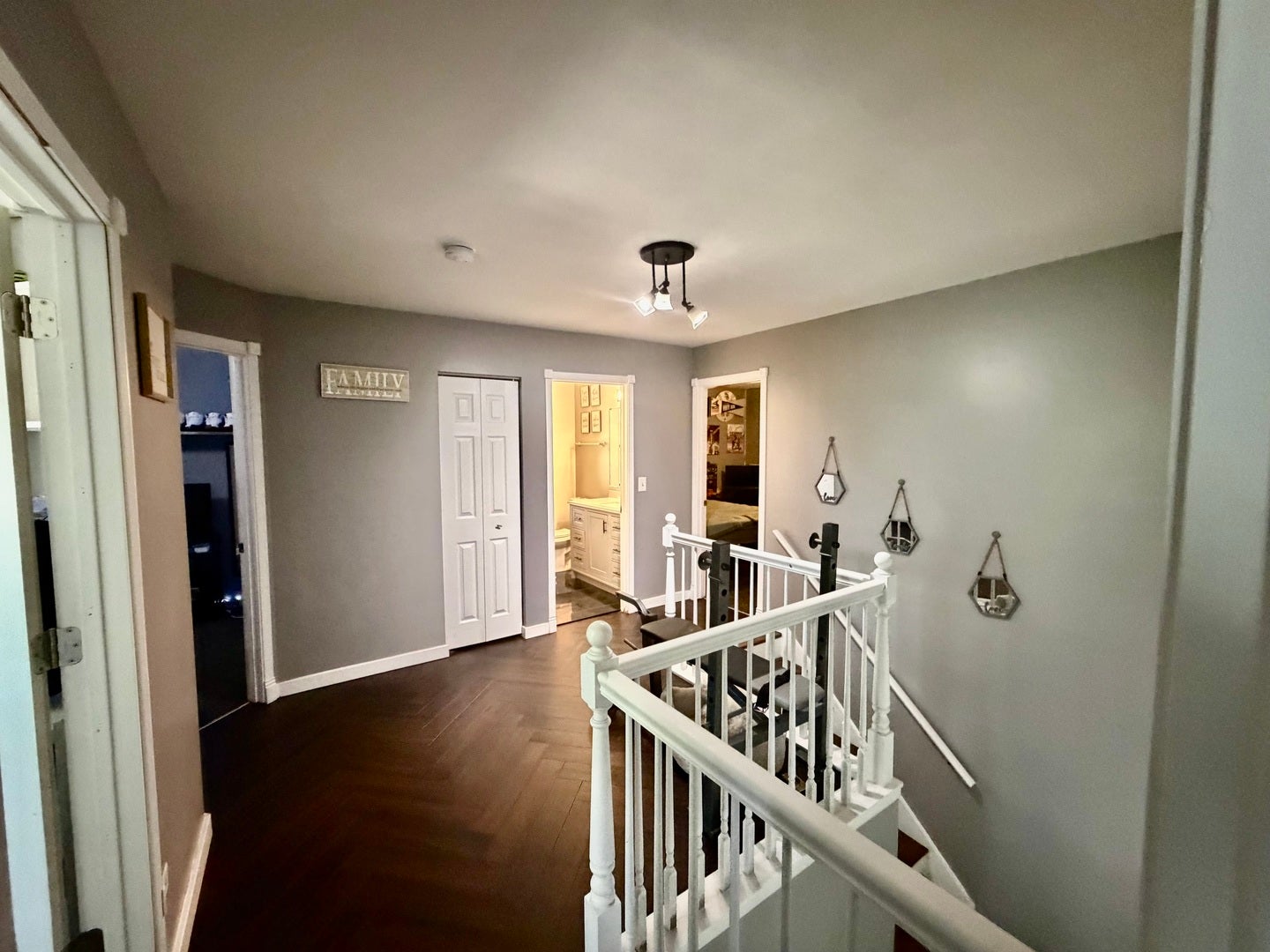 1178 Golden Oaks Parkway, Aurora, IL 60506