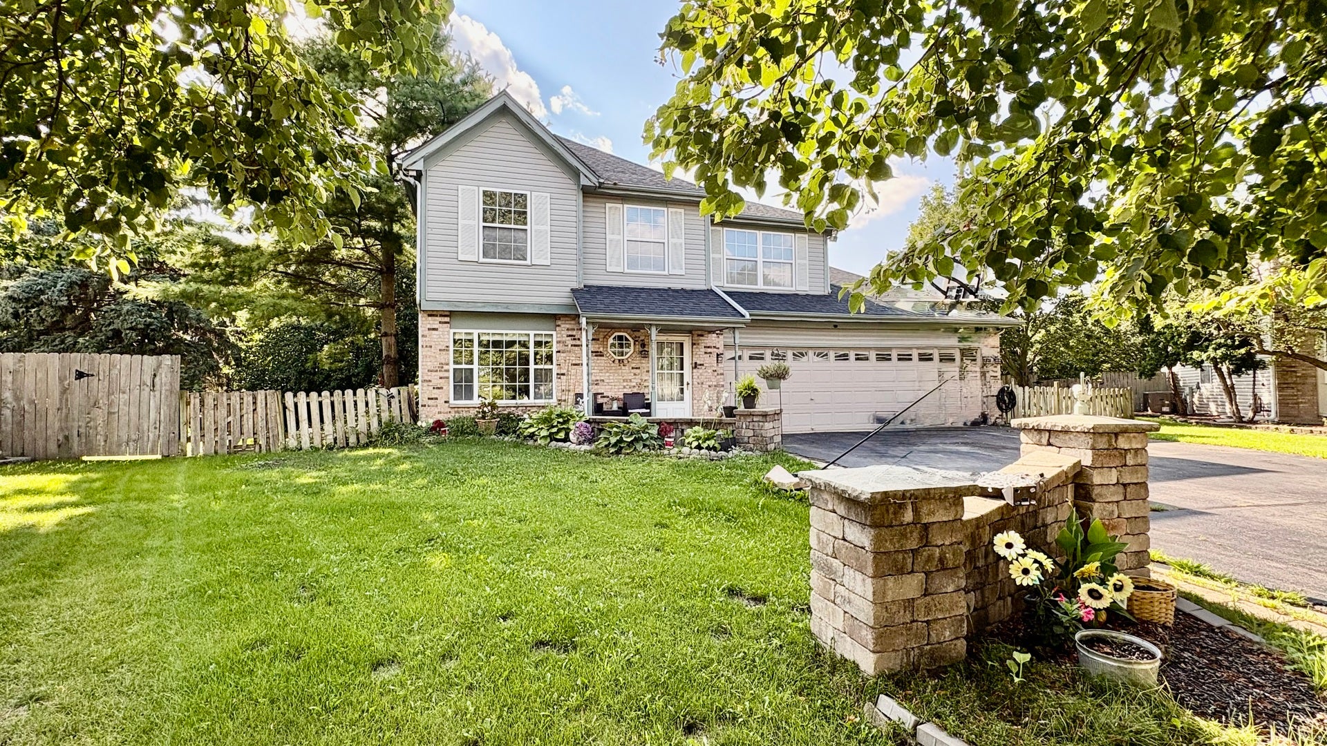 1178 Golden Oaks Parkway, Aurora, IL 60506
