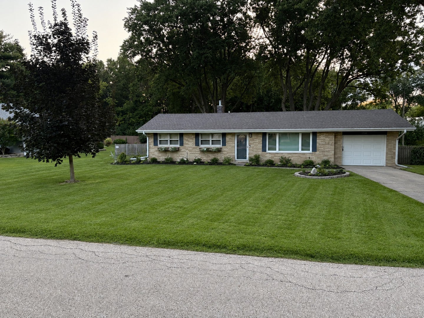 Aurora, IL 60506 Aurora, IL 60506