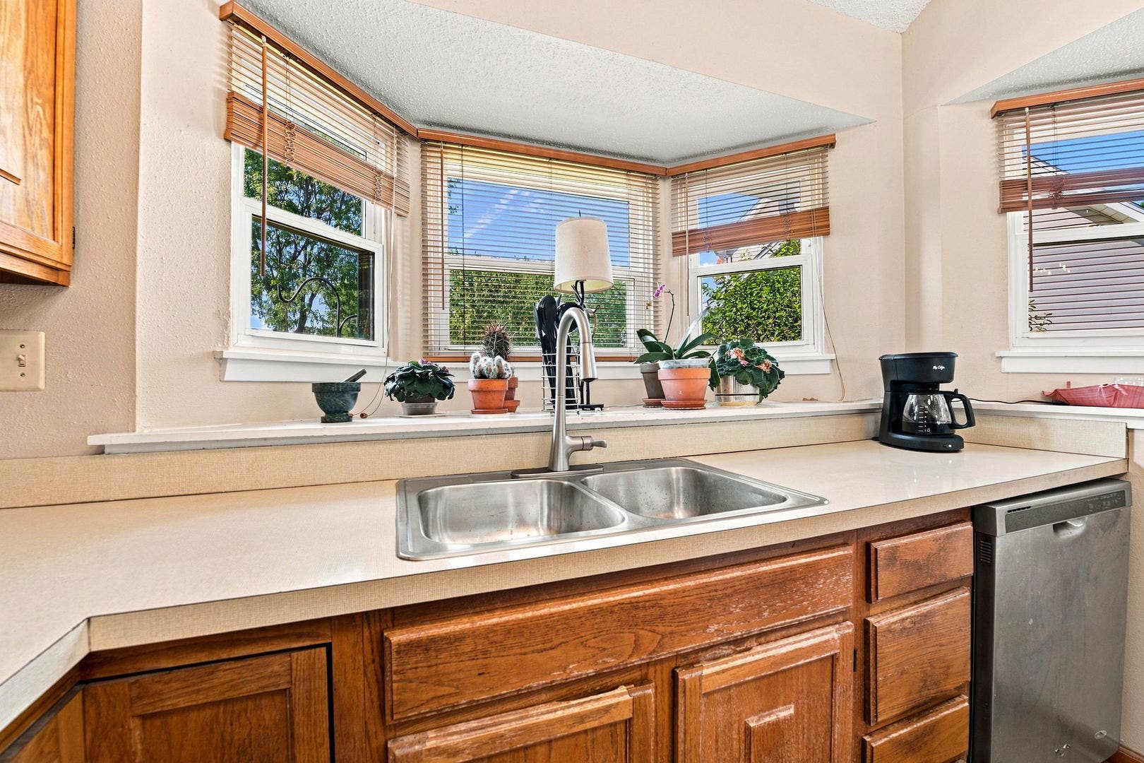 326 Homewood Drive, Bolingbrook, IL 60440 326 Homewood Drive, Bolingbrook, IL 60440