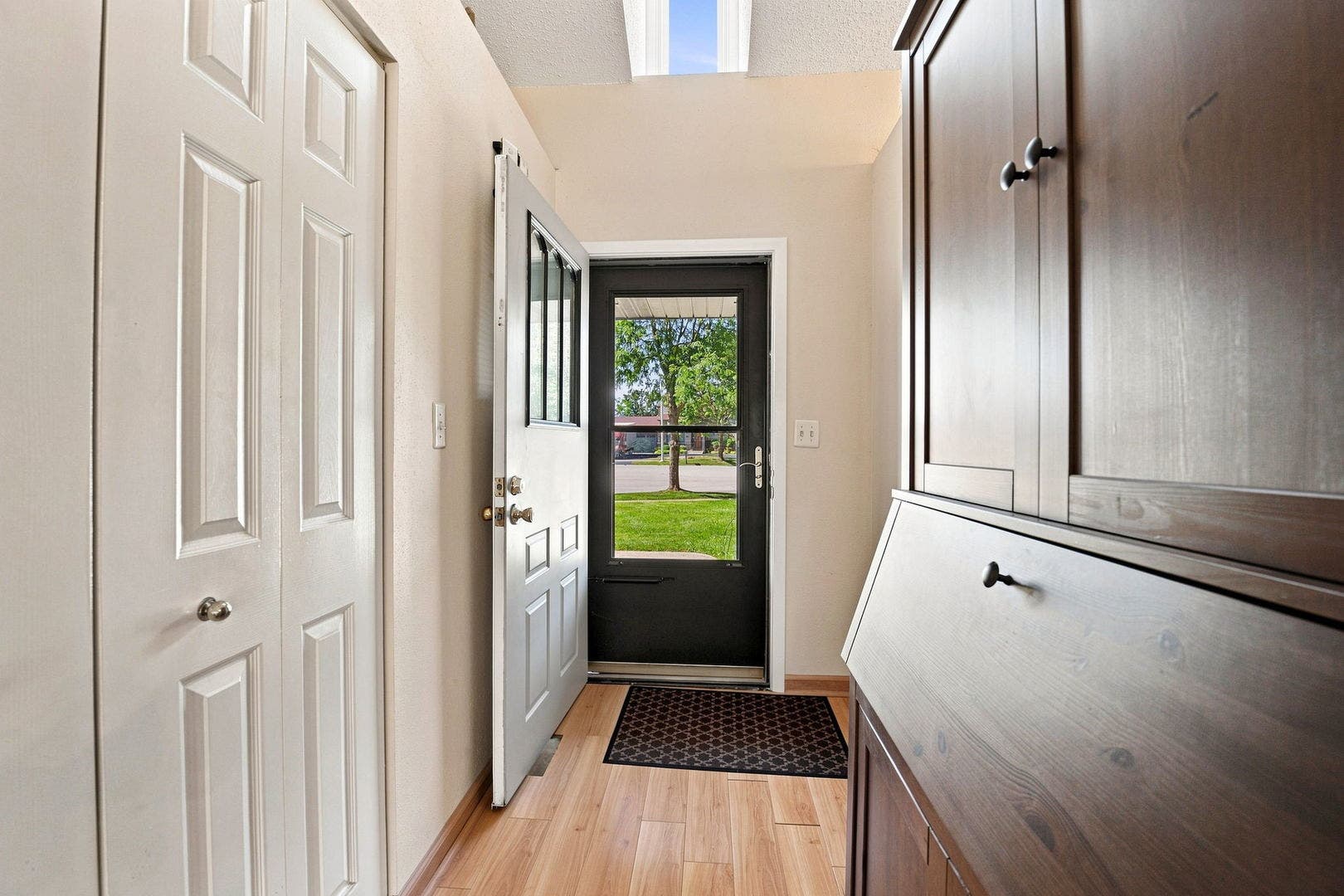 326 Homewood Drive, Bolingbrook, IL 60440 326 Homewood Drive, Bolingbrook, IL 60440