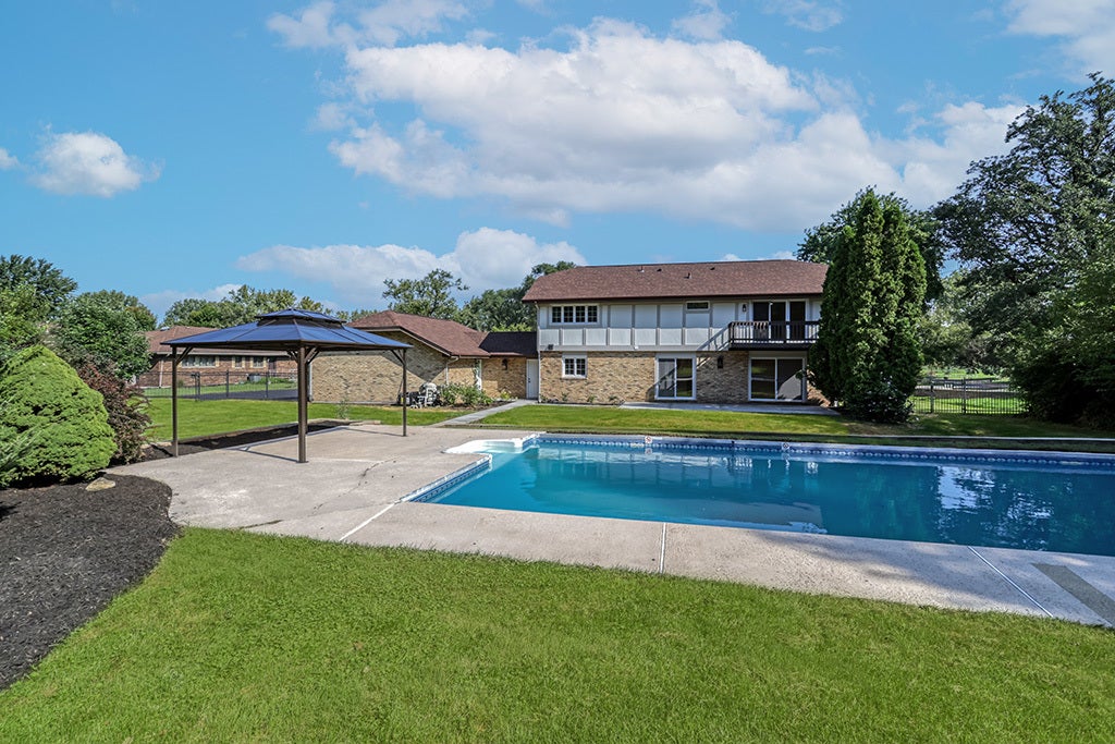 12023 W Mackinac Road, Homer Glen, IL 60491
