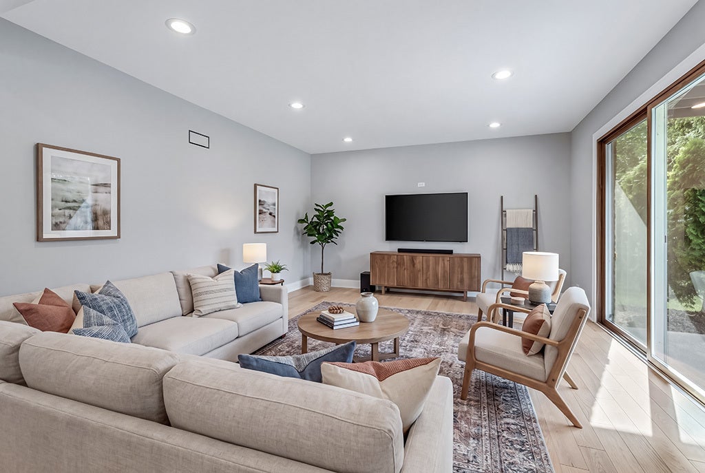 12023 W Mackinac Road, Homer Glen, IL 60491