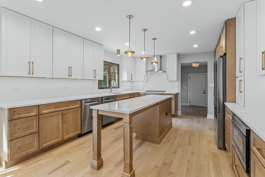 12023 W Mackinac Road, Homer Glen, IL 60491