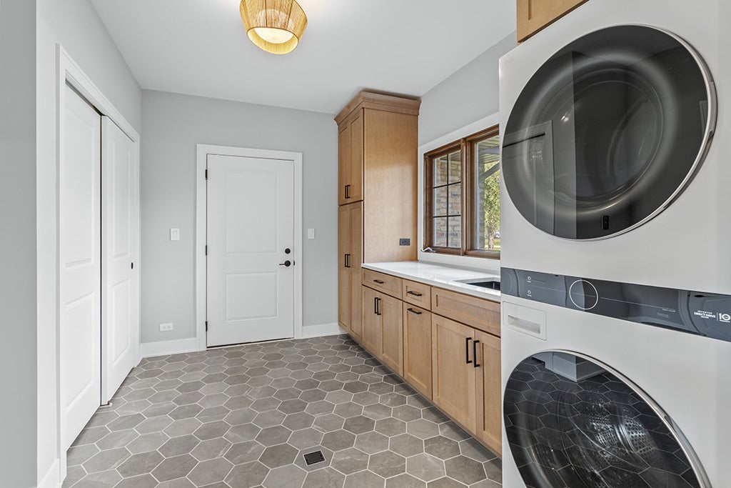 12023 W Mackinac Road, Homer Glen, IL 60491