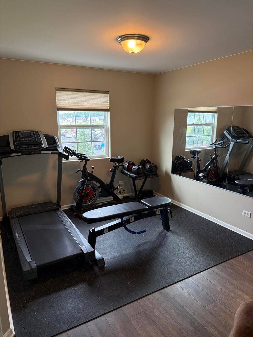 412 E Frontier Drive, Minooka, IL 60447 412 E Frontier Drive, Minooka, IL 60447