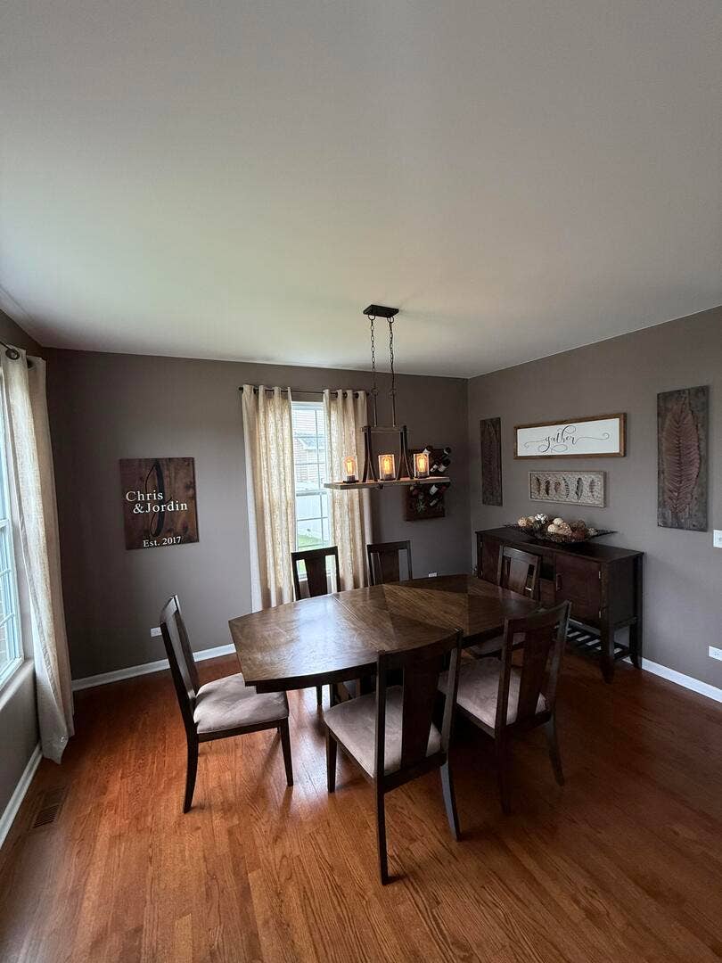 412 E Frontier Drive, Minooka, IL 60447 412 E Frontier Drive, Minooka, IL 60447