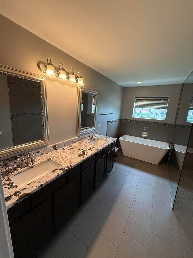 412 E Frontier Drive, Minooka, IL 60447 412 E Frontier Drive, Minooka, IL 60447