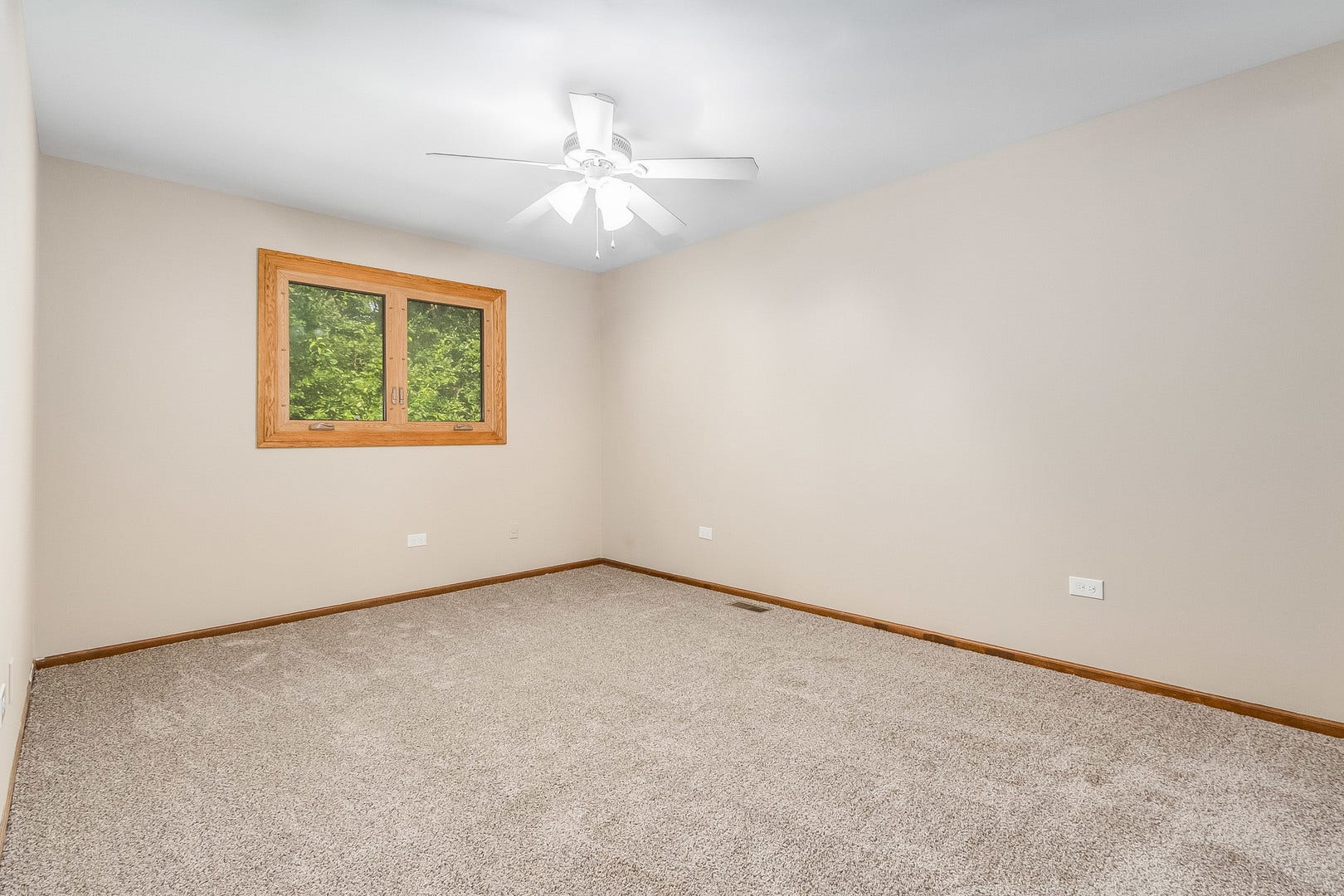 11687 Valley Brook Drive, Orland Park, IL 60467 11687 Valley Brook Drive, Orland Park, IL 60467