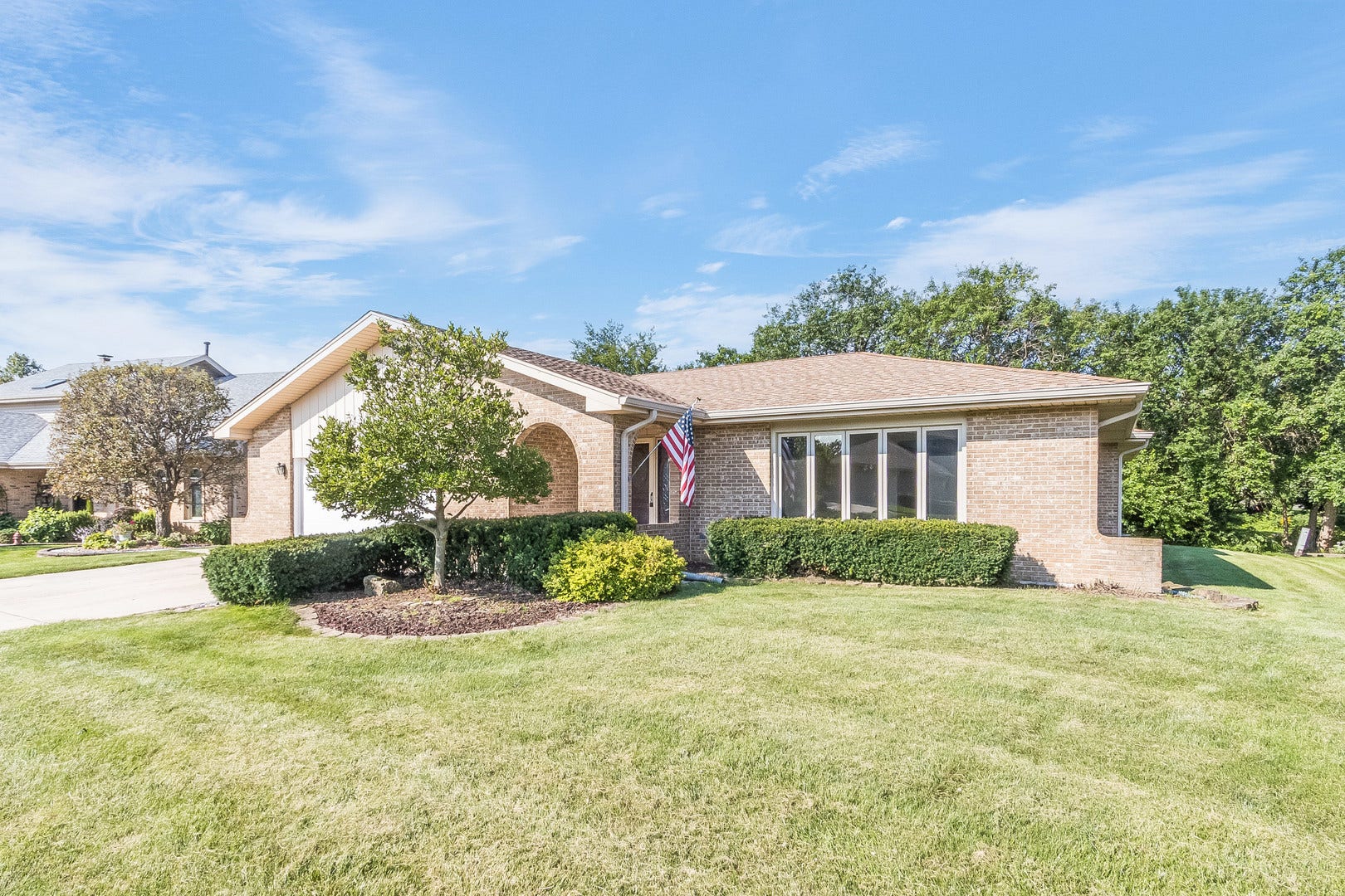 11687 Valley Brook Drive, Orland Park, IL 60467 11687 Valley Brook Drive, Orland Park, IL 60467