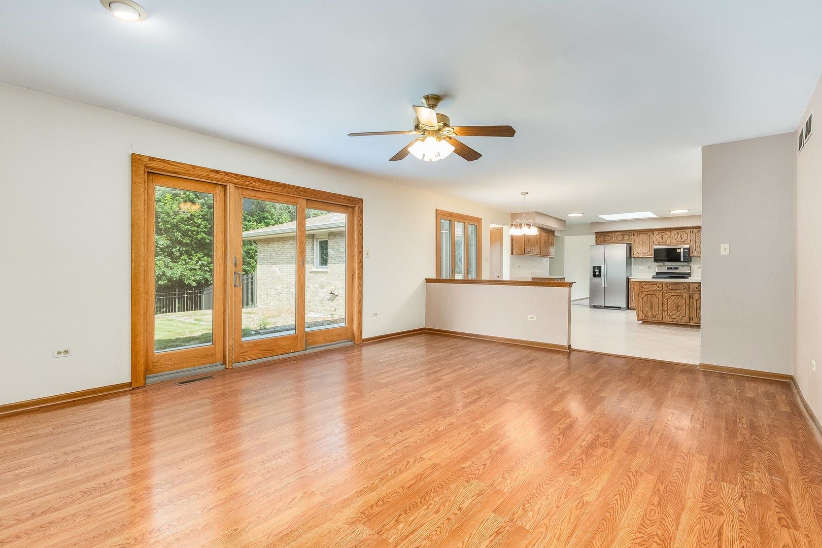11687 Valley Brook Drive, Orland Park, IL 60467 11687 Valley Brook Drive, Orland Park, IL 60467