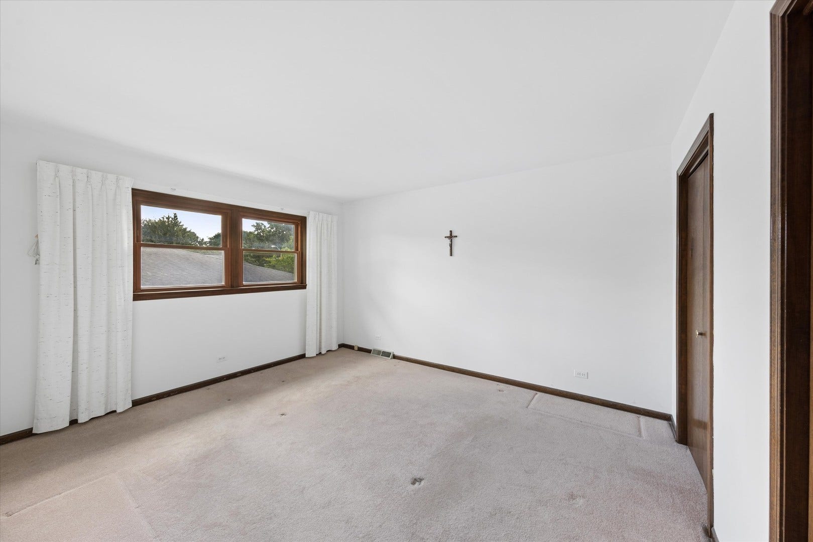 7041 Springside Avenue, Downers Grove, IL 60516