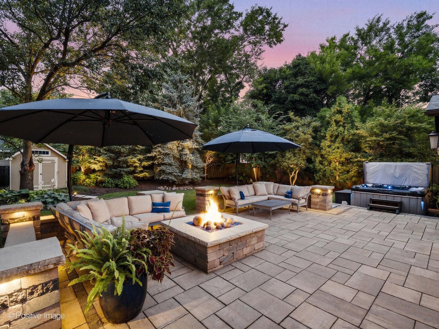 372 S Kenilworth Avenue, Elmhurst, IL 60126 372 S Kenilworth Avenue, Elmhurst, IL 60126