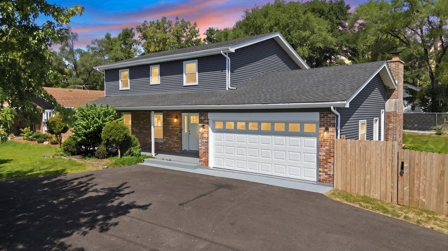 Property photo for 8700 W 103rd Street, Palos Hills, IL