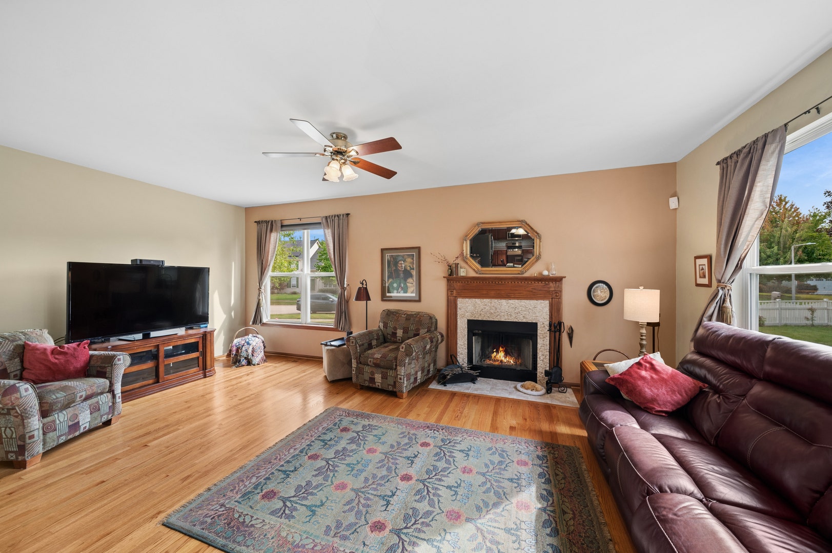 1943 Flagstone Lane, Aurora, IL 60502 1943 Flagstone Lane, Aurora, IL 60502