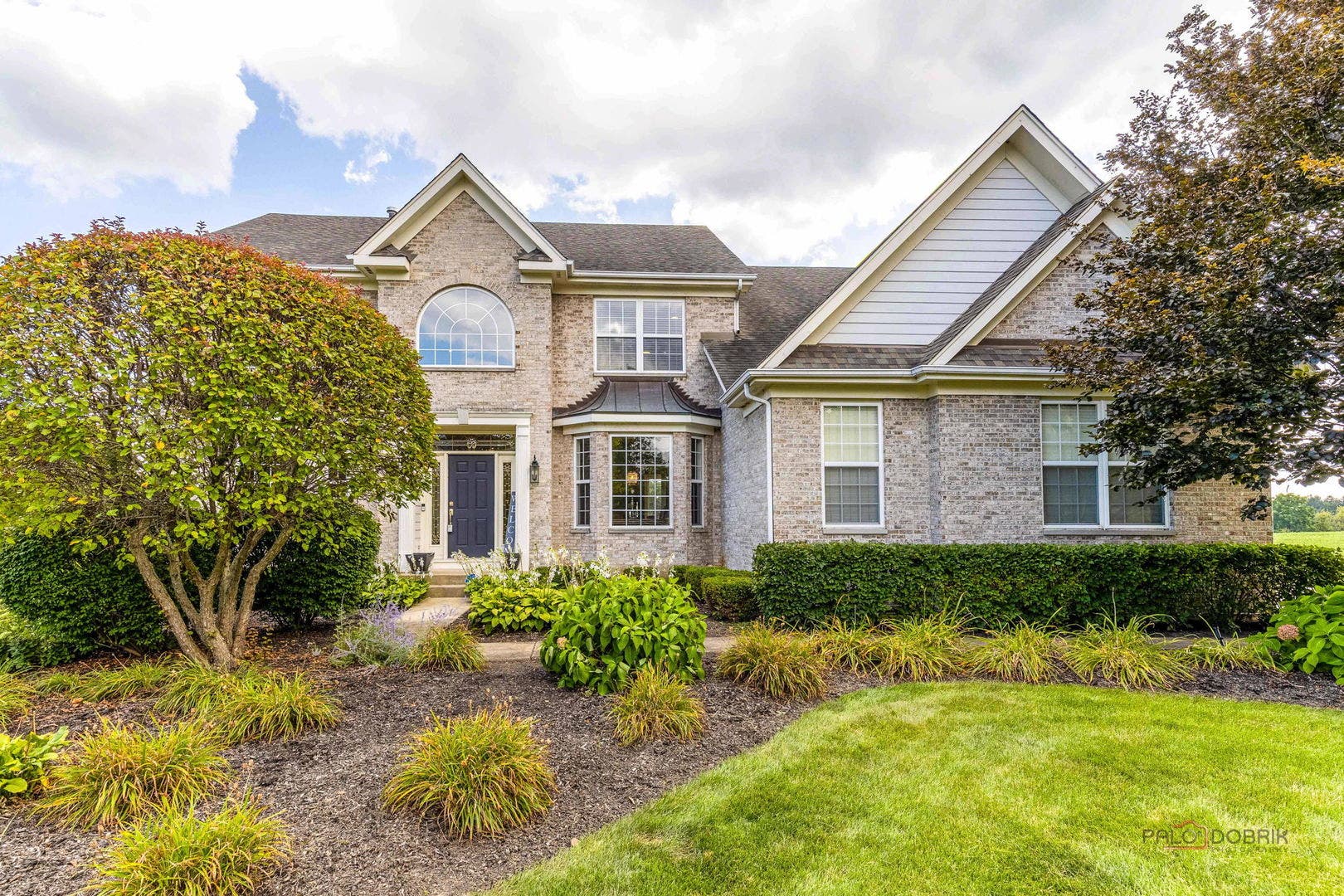 5 Kensington Court, Hawthorn Woods, IL 60047 5 Kensington Ct Hawthorn Woods, IL 60047