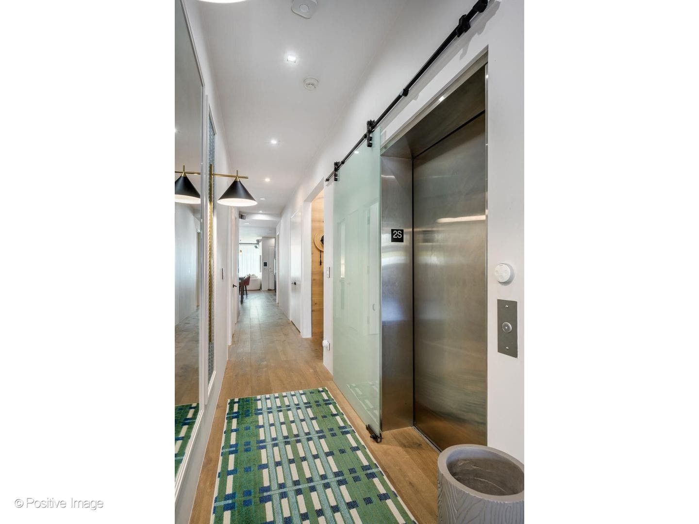 925 N Larrabee Street, #2S, Chicago, IL 60610 925 N Larrabee Street, #2S, Chicago, IL 60610