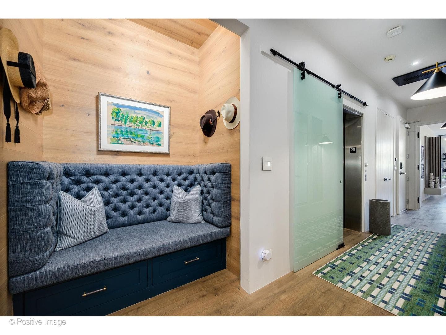 925 N Larrabee Street, #2S, Chicago, IL 60610 925 N Larrabee Street, #2S, Chicago, IL 60610