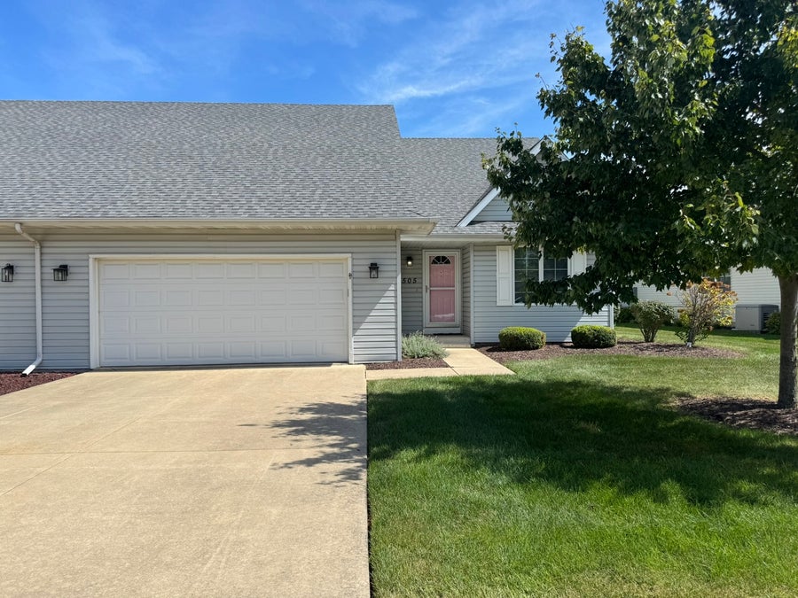 Property photo for 505 S Division Street, Peotone, IL