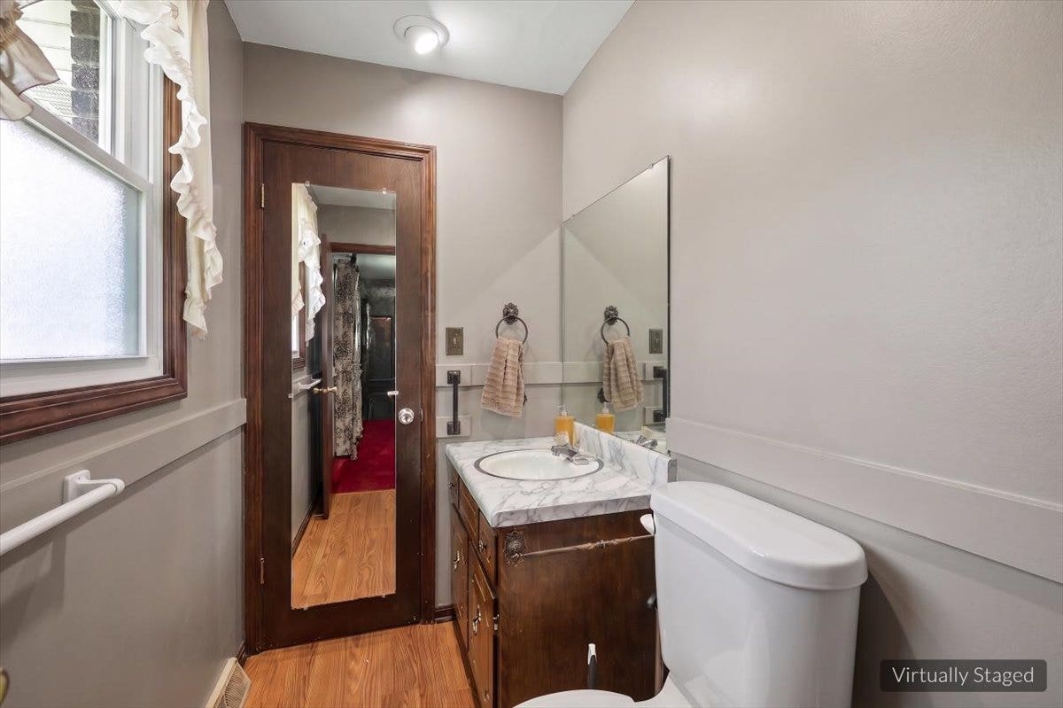2021 Glenwood Avenue, Joliet, IL 60435