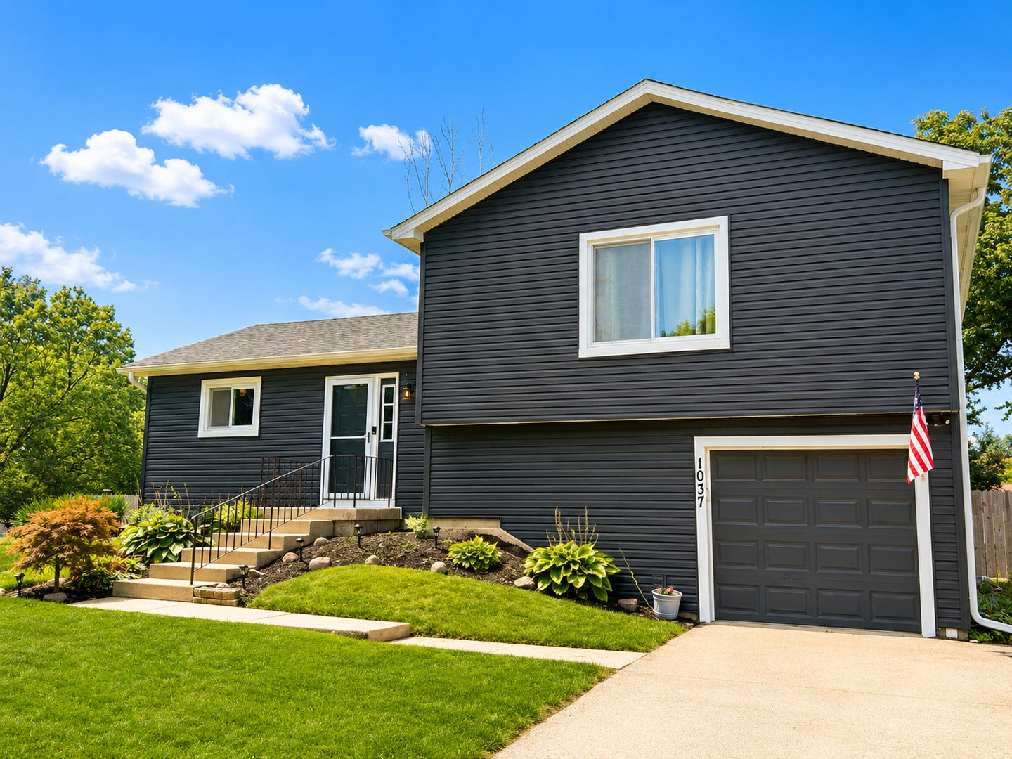 1037 Ridgewood Drive, Bolingbrook, IL 60440 1037 Ridgewood Drive, Bolingbrook, IL 60440
