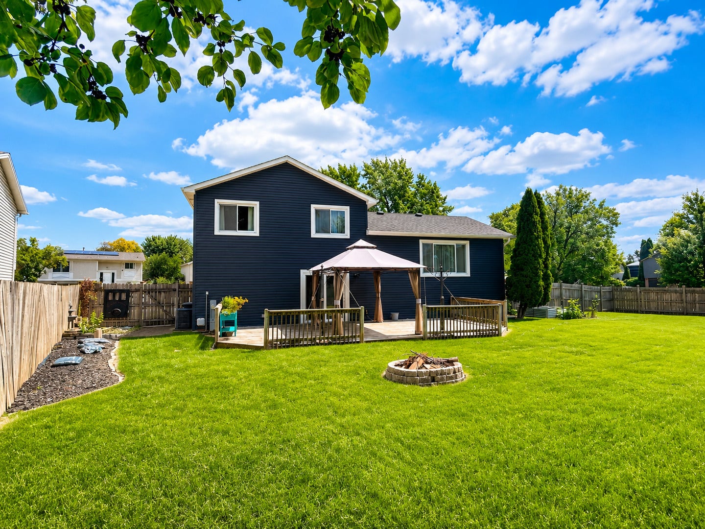 1037 Ridgewood Drive, Bolingbrook, IL 60440 1037 Ridgewood Drive, Bolingbrook, IL 60440