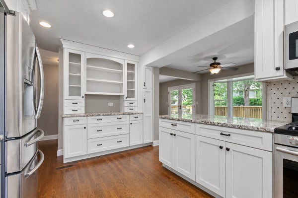 1305 Dancer Court, Libertyville, IL 60048 1305 Dancer Court, Libertyville, IL 60048