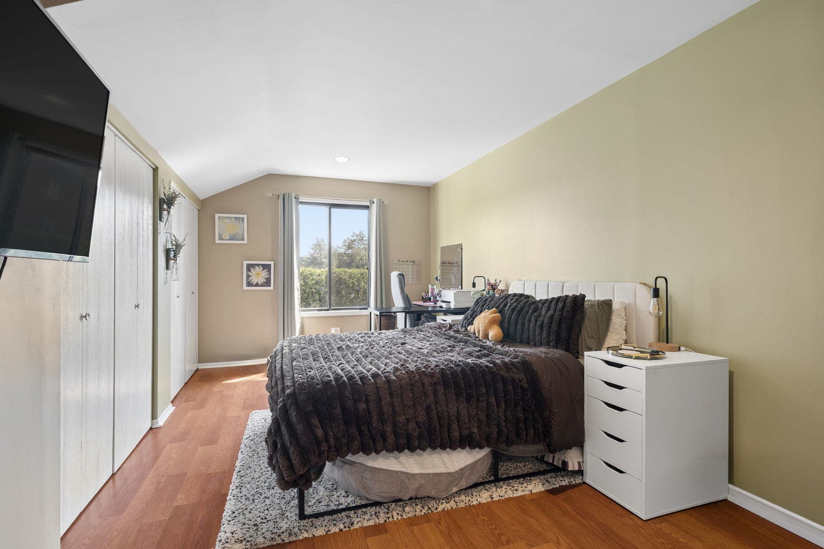 9219 Virginia Court, #901, Orland Park, IL 60462 9219 Virginia Court, #901, Orland Park, IL 60462