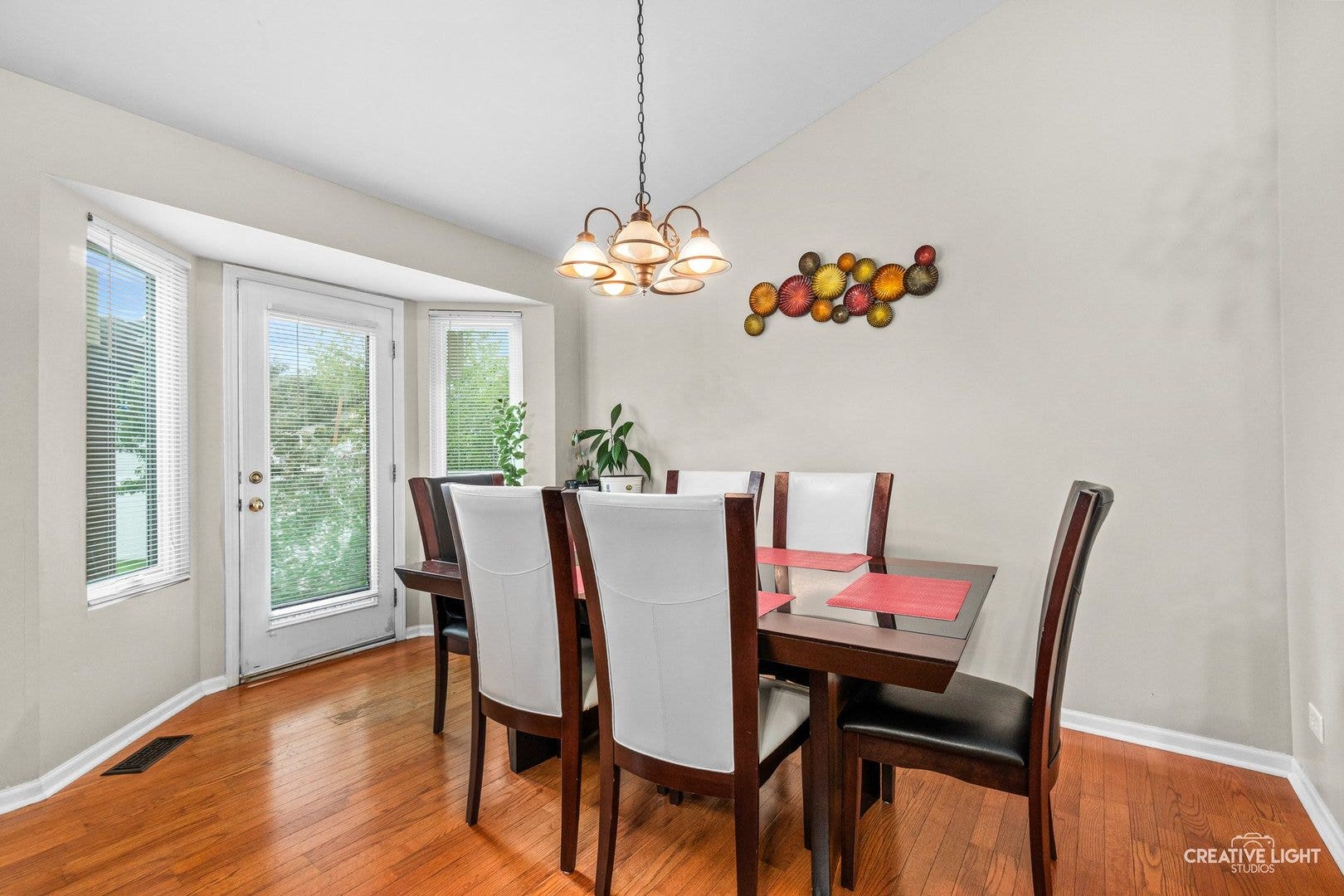 2377 Coral Cove, Elgin, IL 60123 2377 Coral Cove, Elgin, IL 60123