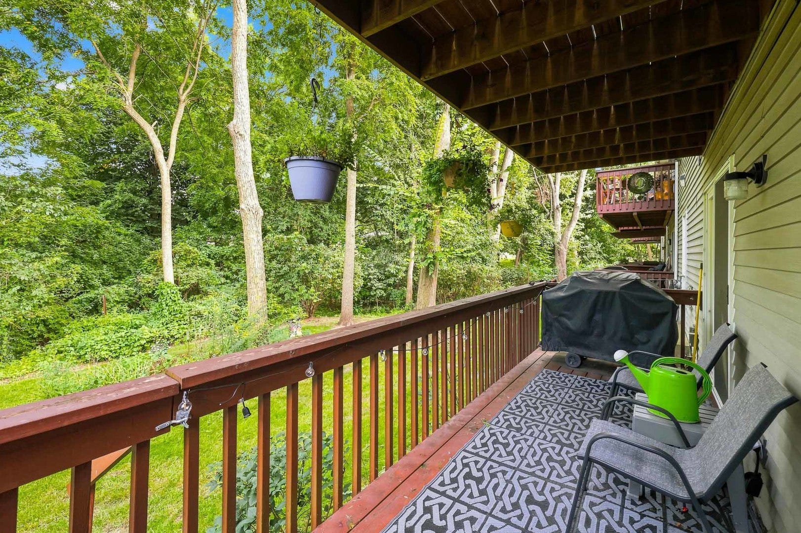 305 N Airlite Street, #A, Elgin, IL 60123 305 N Airlite Street, #A, Elgin, IL 60123