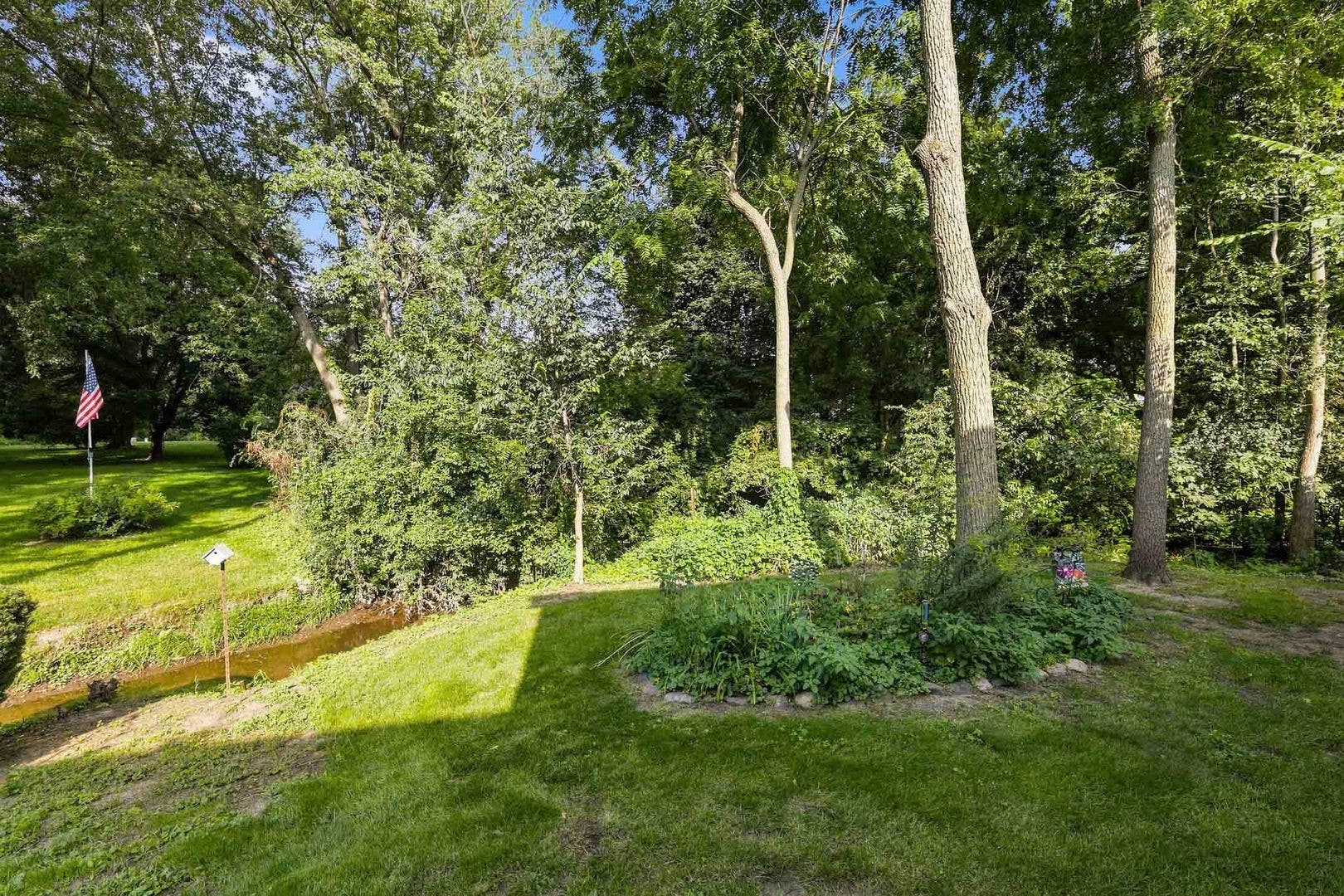 305 N Airlite Street, #A, Elgin, IL 60123 305 N Airlite Street, #A, Elgin, IL 60123