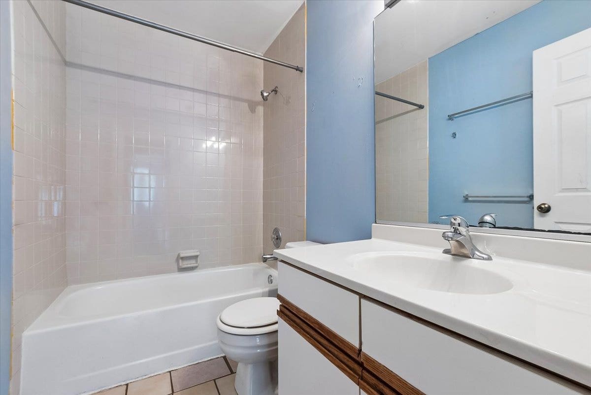 441 Park Ridge Lane, #G, Aurora, IL 60504 441 Park Ridge Lane, #G, Aurora, IL 60504