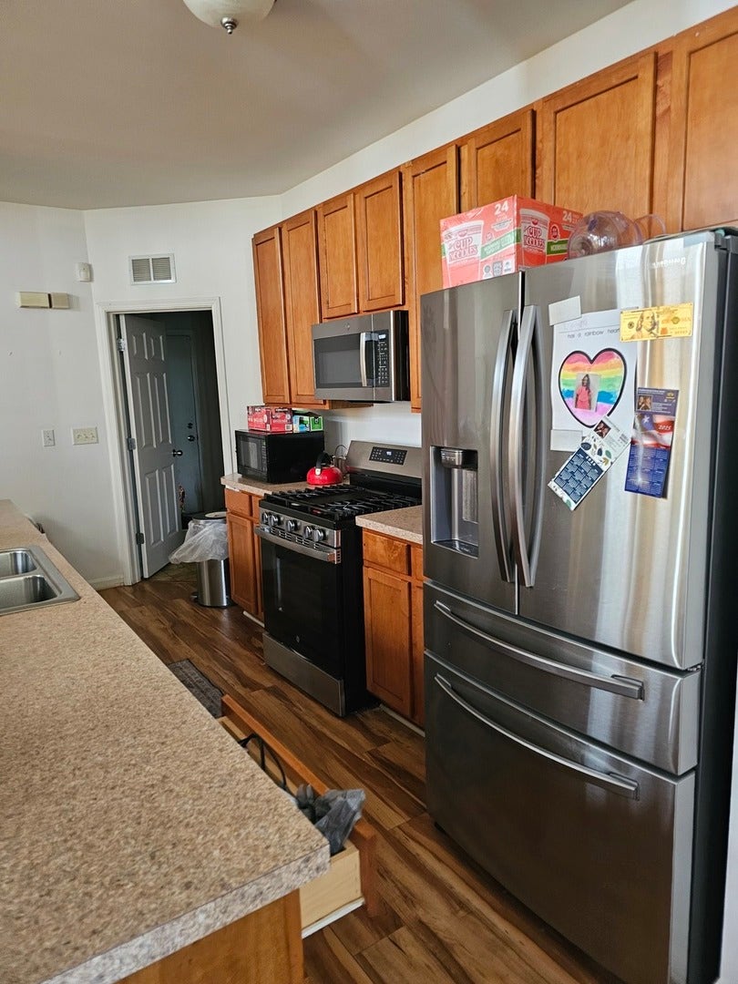 956 Bluebell Circle, Joliet, IL 60431 956 Bluebell Circle, Joliet, IL 60431