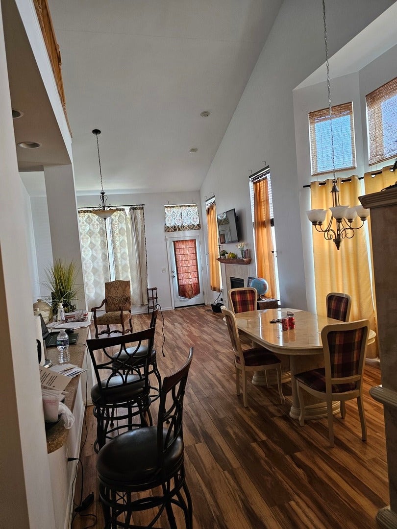 956 Bluebell Circle, Joliet, IL 60431 956 Bluebell Circle, Joliet, IL 60431