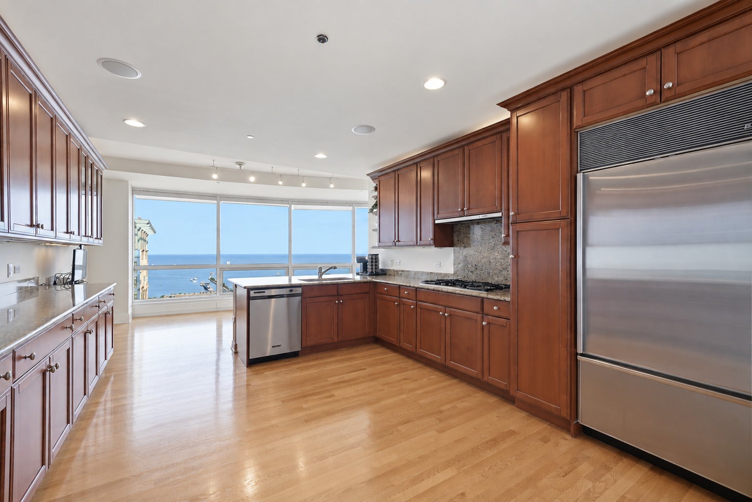 415 E North Water Street, #2805, Chicago, IL 60611 415 E North Water Street, #2805, Chicago, IL 60611