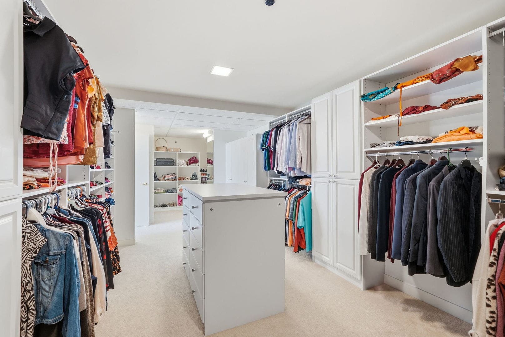 415 E North Water Street, #2805, Chicago, IL 60611 415 E North Water Street, #2805, Chicago, IL 60611