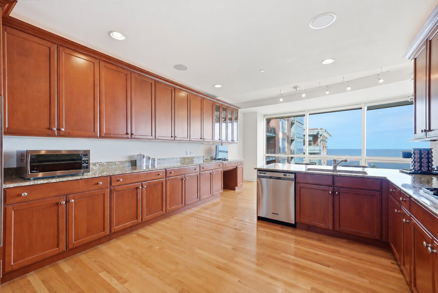 415 E North Water Street, #2805, Chicago, IL 60611 415 E North Water Street, #2805, Chicago, IL 60611