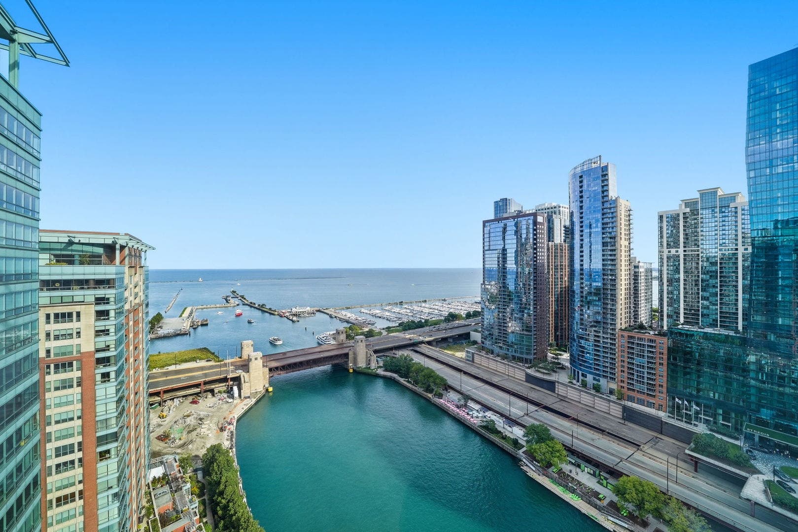 415 E North Water Street, #2805, Chicago, IL 60611 415 E North Water Street, #2805, Chicago, IL 60611