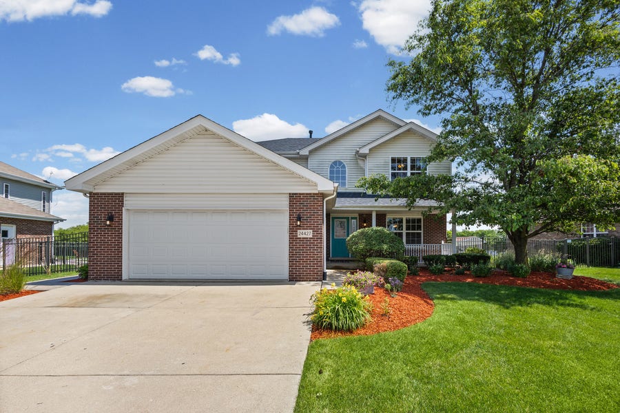 Property photo for 24427 Arrowhead Drive, Manhattan, IL