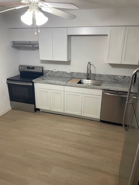 2343 Ogden Avenue, #11, Downers Grove, IL 60515
