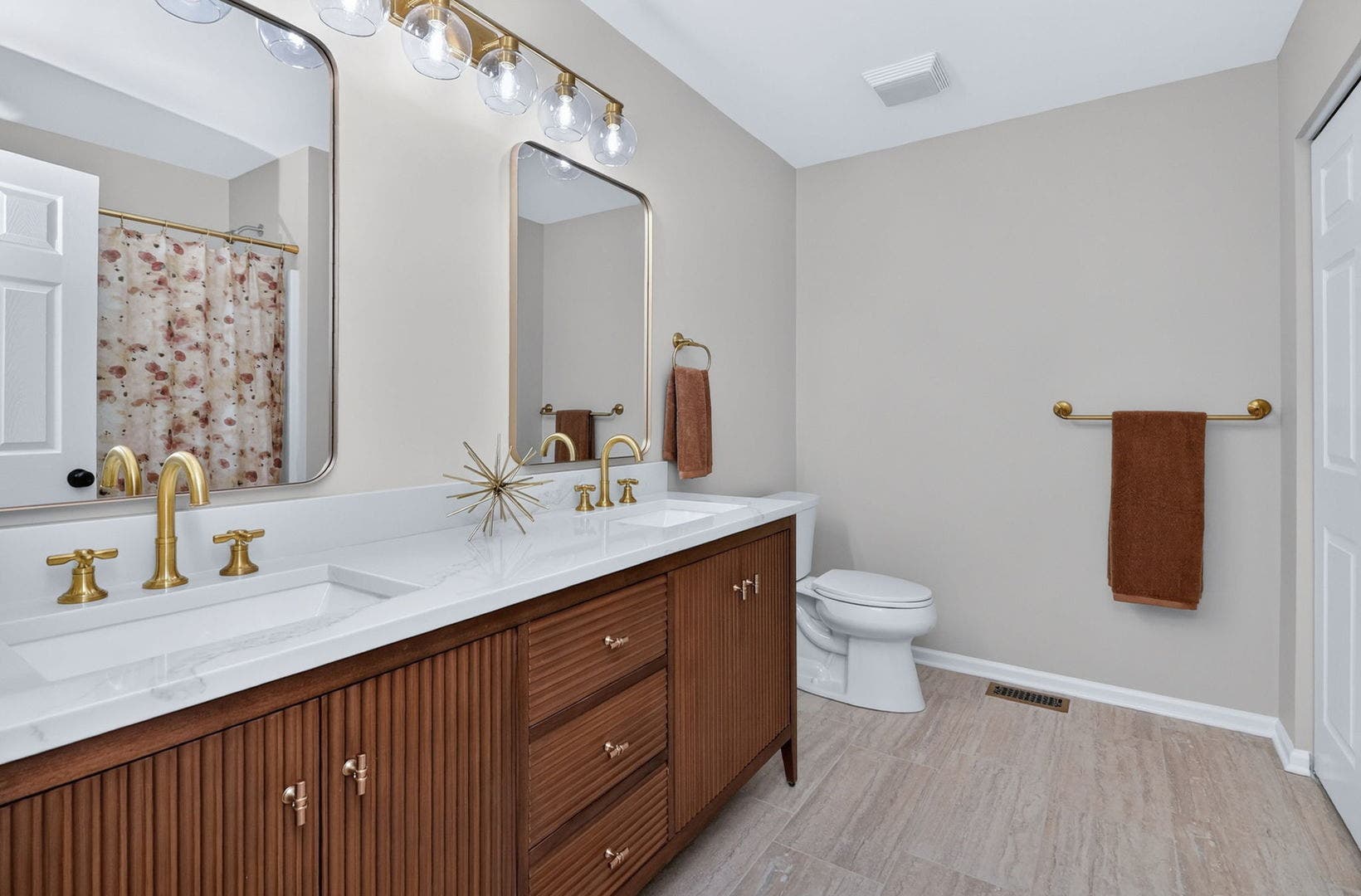 1816 Oxford Way, Joliet, IL 60431