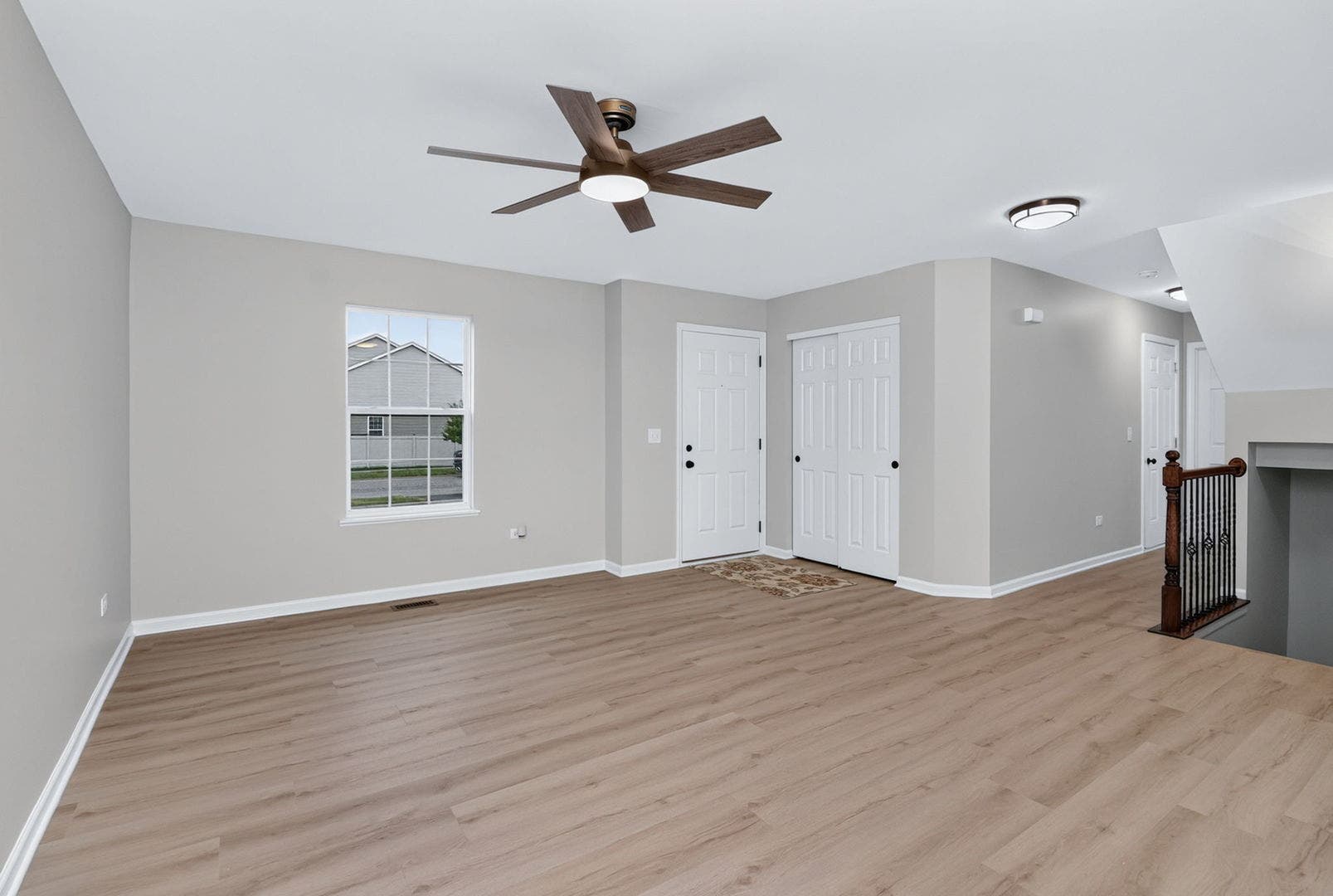 1816 Oxford Way, Joliet, IL 60431